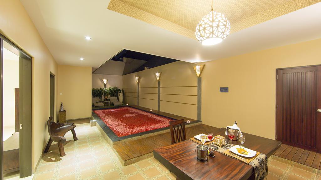 Flamingo Dewata Pool Villa Uluwatu ภายนอก รูปภาพ