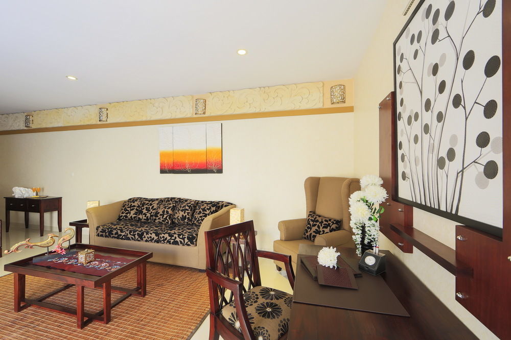 Flamingo Dewata Pool Villa Uluwatu ภายนอก รูปภาพ